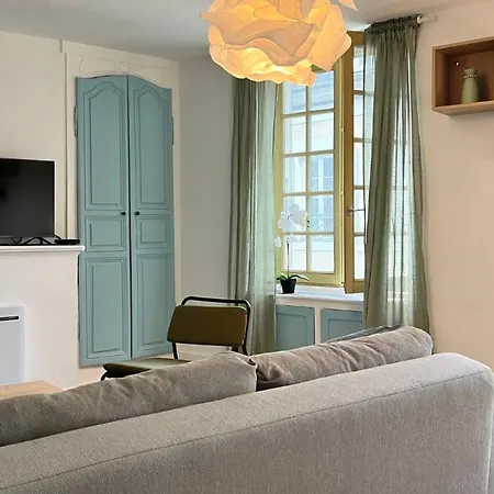 Un Gout De Liberte Apartment Nevers Exterior photo